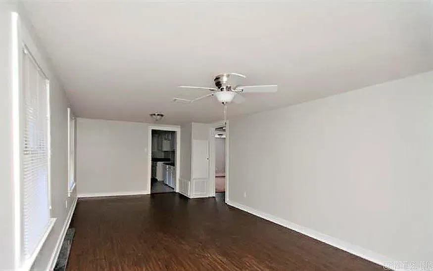 2 bed, 840 sqft, $900 — Photo 3