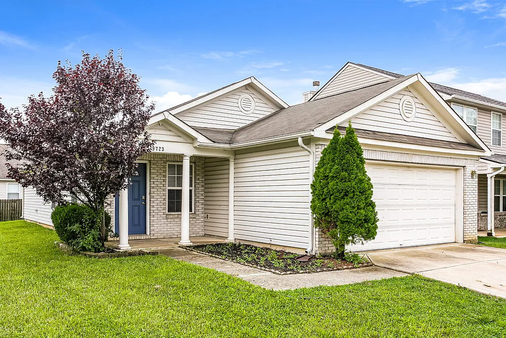 3 bed, 2.0 bath, 1222 sqft, $1,825 — Photo 3