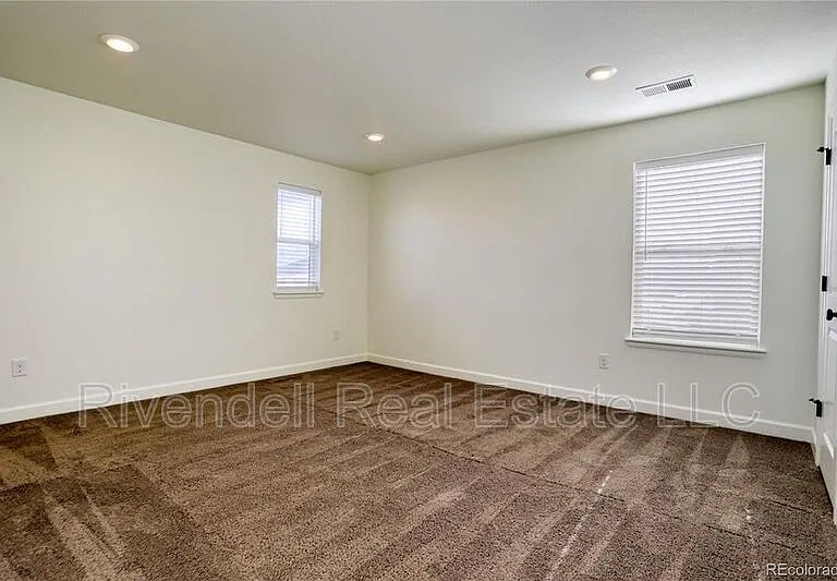 2979 Low Meadow Blvd — Photo 7