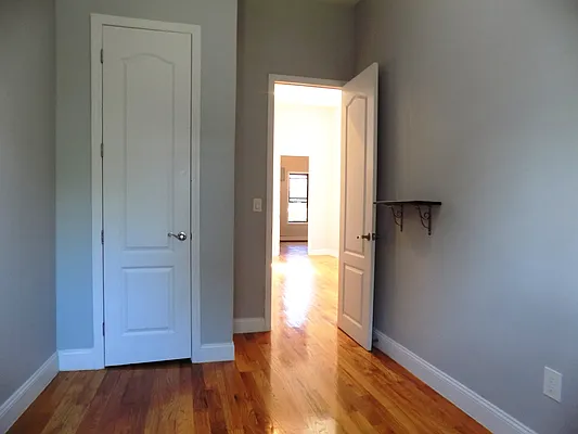 Rented by Blue Egg Realty Corp | media 15