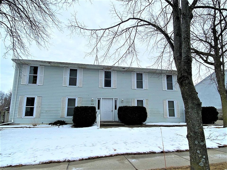 1st image of 2411 Camelot BOULEVARD