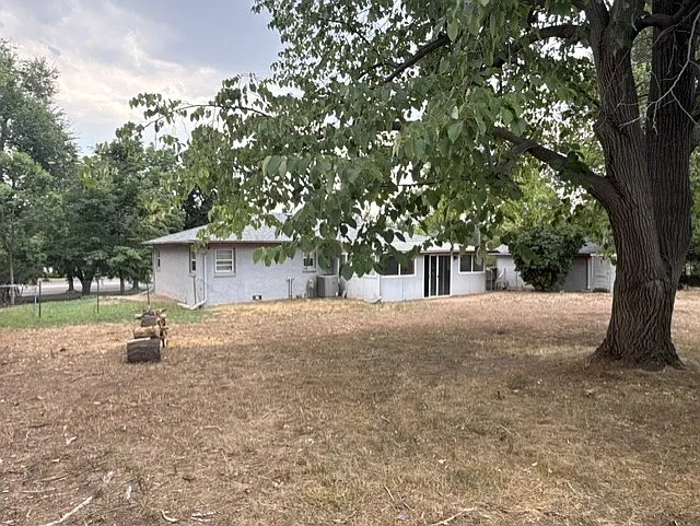 1234 W Prospect Rd — Photo 25