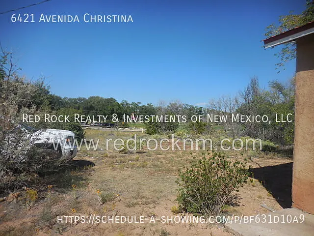 6421 Avenida Christina — Photo 5