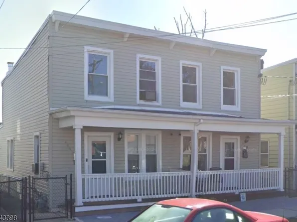 464 Division St, Perth Amboy City, NJ 08861