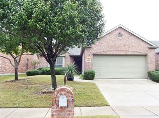 6709 Purbeck Trl, Denton, TX 76210