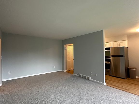 3rd image of 4810 Briarwood Ave APT 1