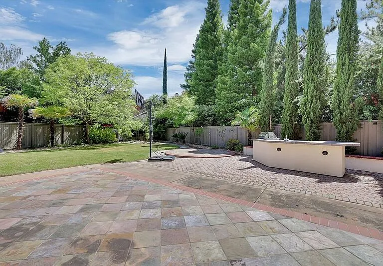 208 Otter Glen Ct — Photo 50