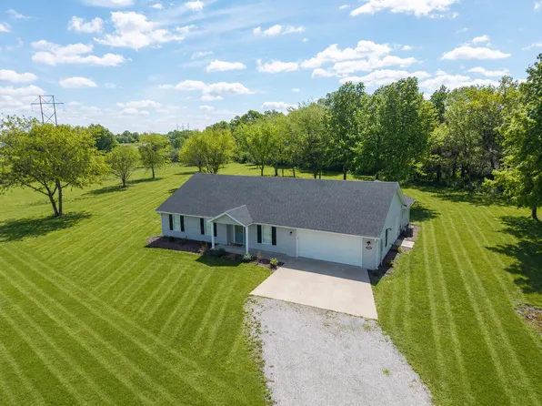 5850 N Liddell Ln, Columbia, MO 65202