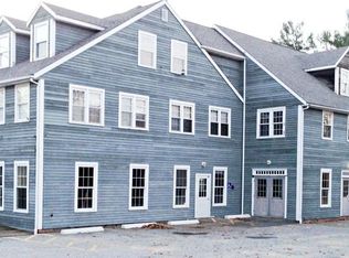 191 City Depot Rd #301, Charlton, MA 01507