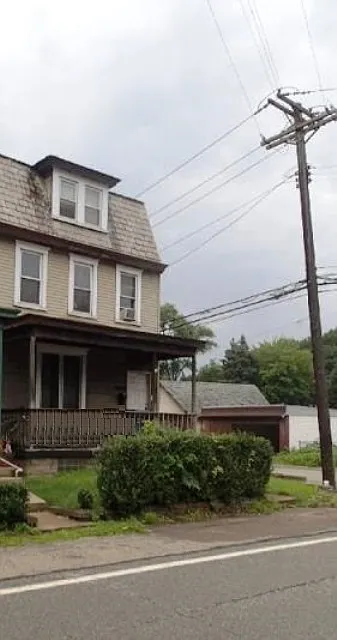 1105 Geyer Rd photo 1