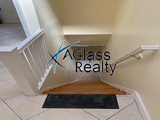 4th image of 31-13 Ditmars Blvd #Aa