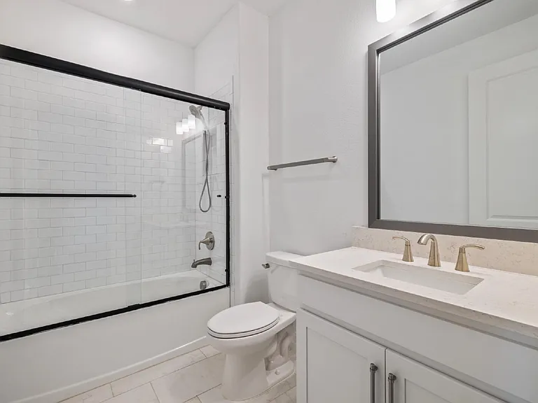 5103 San Martino Dr — Photo 24