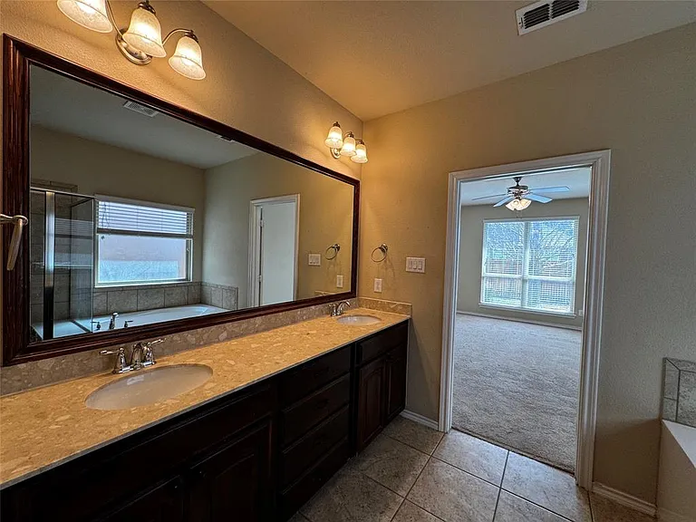 4752 Kendrick Peak Way — Photo 14