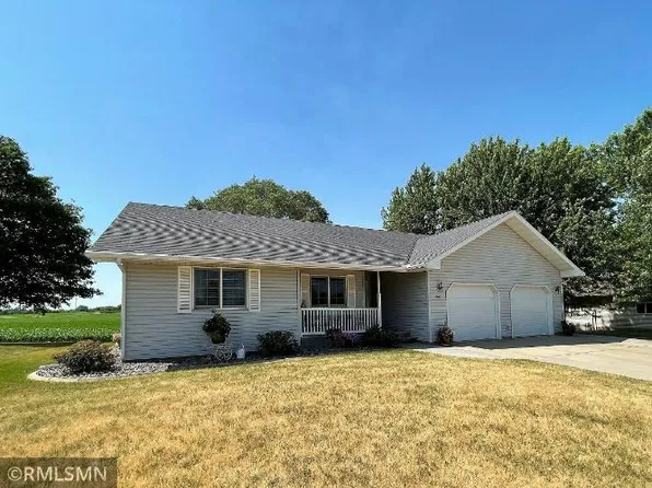 1402 Williams Ave, Montevideo, MN 56265