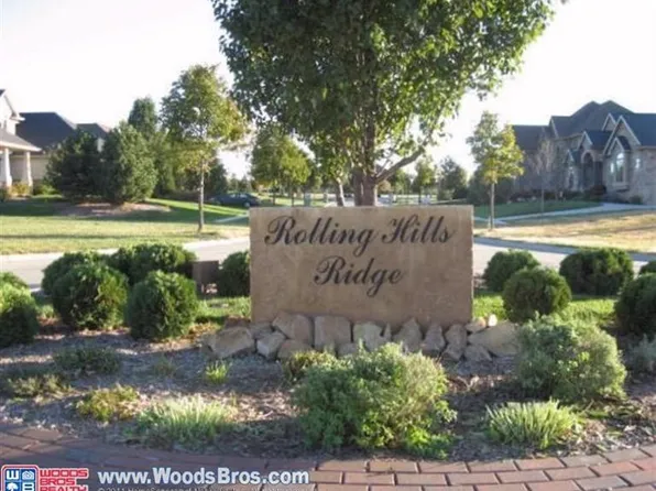 6514 S 19th St, Lincoln, NE 68512