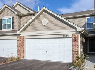 7103 Hidden Green Cir #3202, Fox Lake, IL 60020