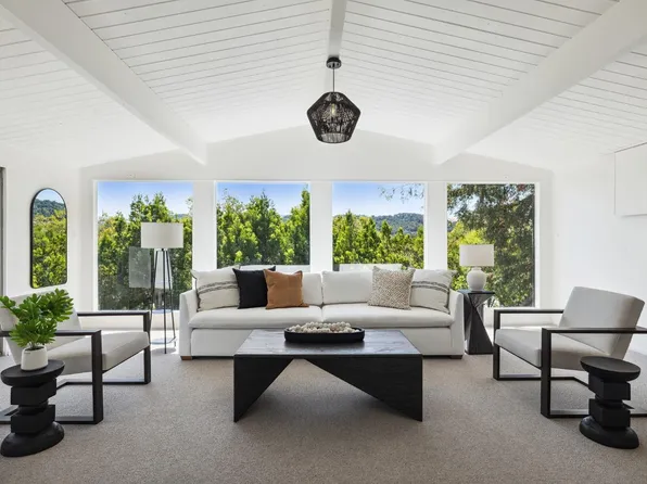 655 Knocknaboul Way, San Rafael, CA 94903