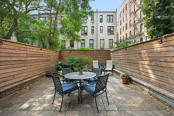 Rented by Corcoran | media 18