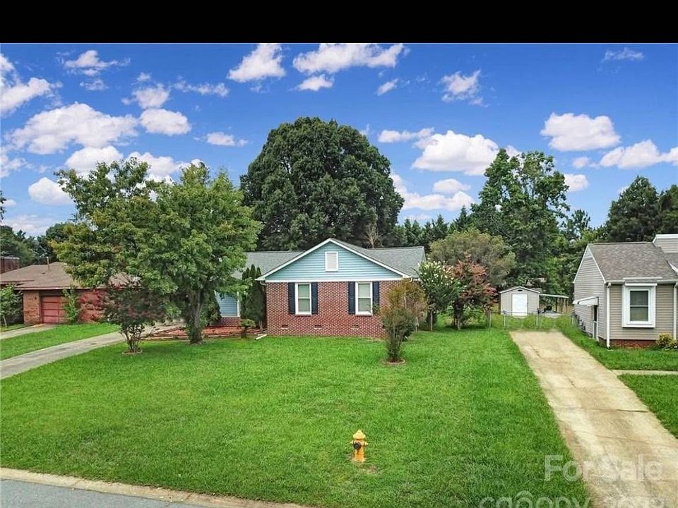 2nd image of 8603 Beechbrooke Rd