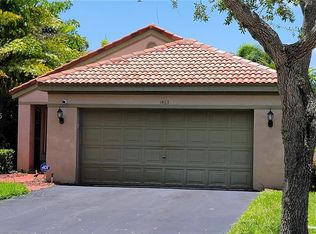 1463 Presidio Dr, Fort Lauderdale, FL 33327