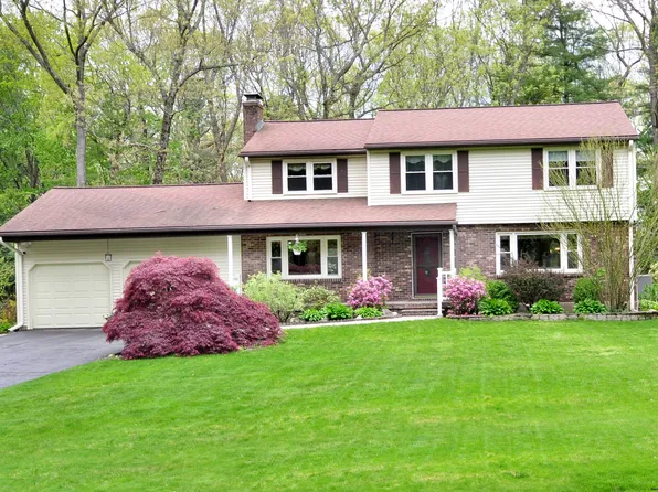 2 Lighthouse Hill Road, Windsor, CT 06095