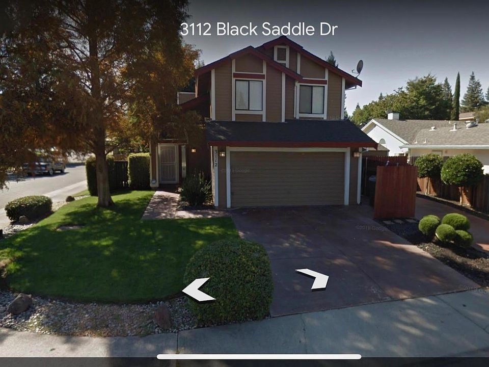 Good neighbors, lots of parking because of the corner, very quiet neighborhood