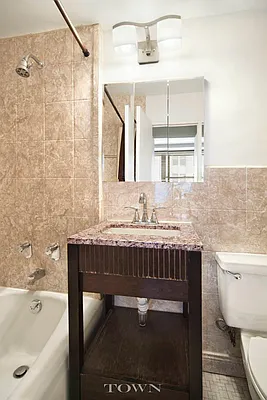 Sold by Town Residential | media 29