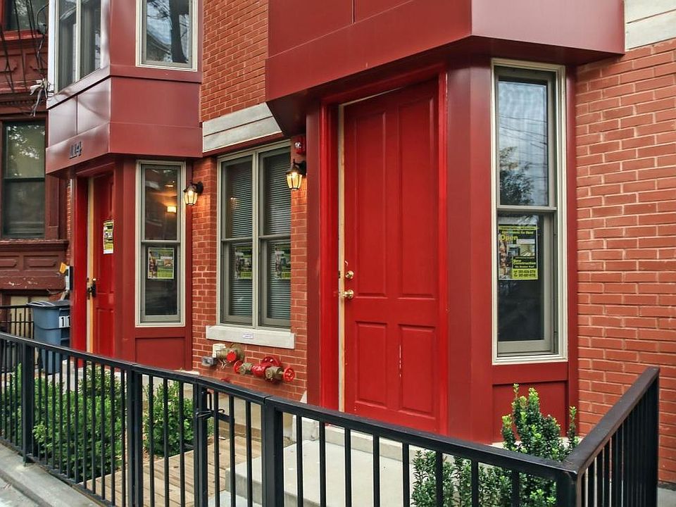1st image of 114 Erie St APT 2