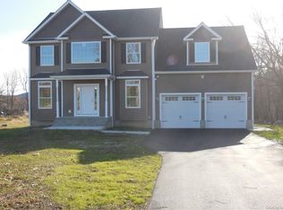 185 Pleasant Hill Rd, New Windsor, NY 12553