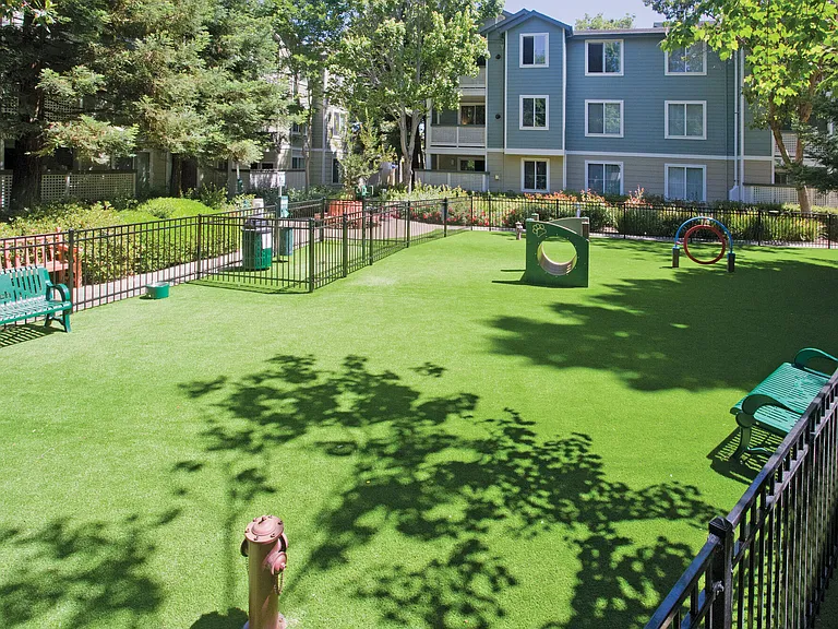24080 Amador Village Cir — Photo 32