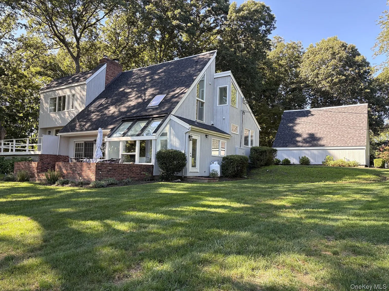 5 bed, 3.0 bath, $13,000 — Photo 3