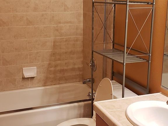 5th image of 5935 Playa Vista Dr APT 414