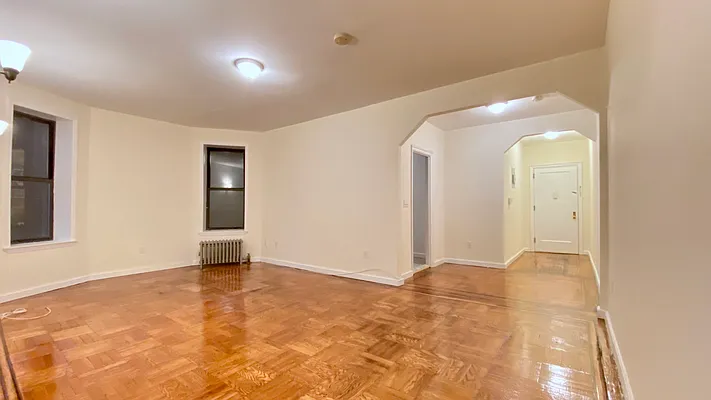 Rented by Compass | media 12