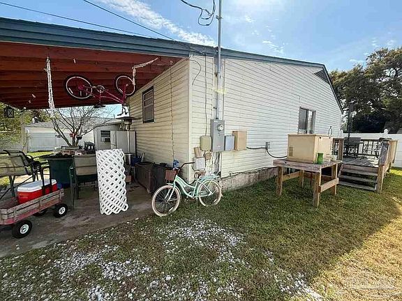 4th image of 408 Labree Rd