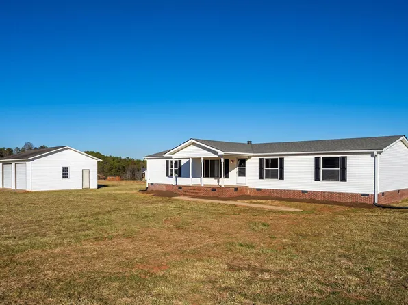 100 Oak Grove Rd, Norris, SC 29667