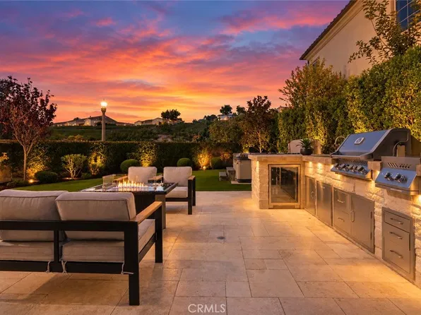 61 Fosco St, Mission Viejo, CA 92694