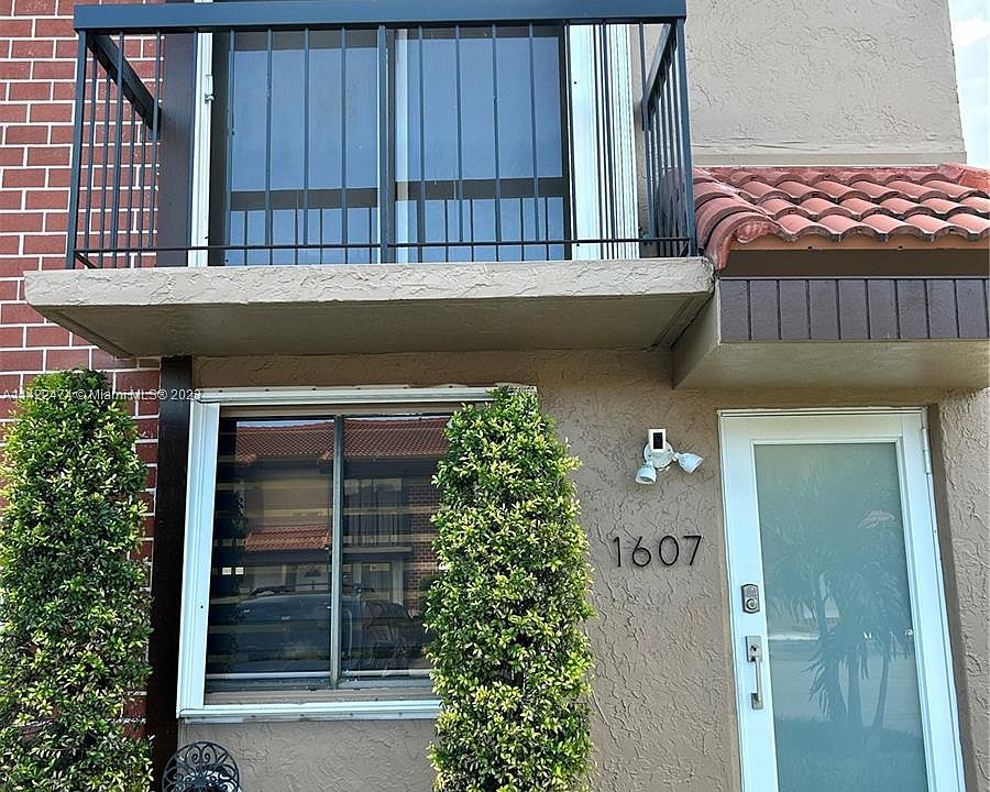 1st image of 1823 SW 107th Ave #1607