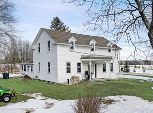 804 Lakefield Rd, Grafton, WI 53024