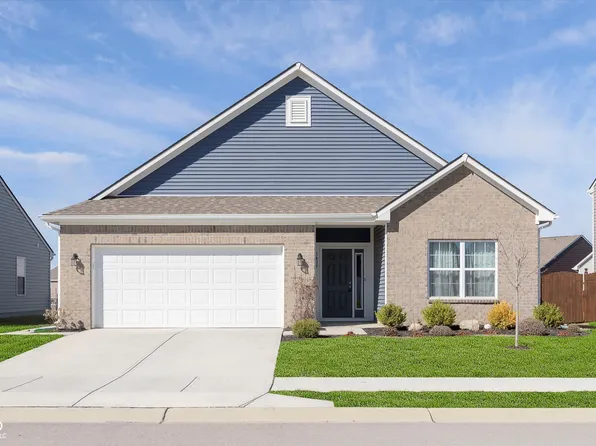 1438 Willow Tree Ln, Sheridan, IN 46069