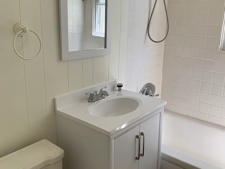 85 Thomas St #85 — Photo 8
