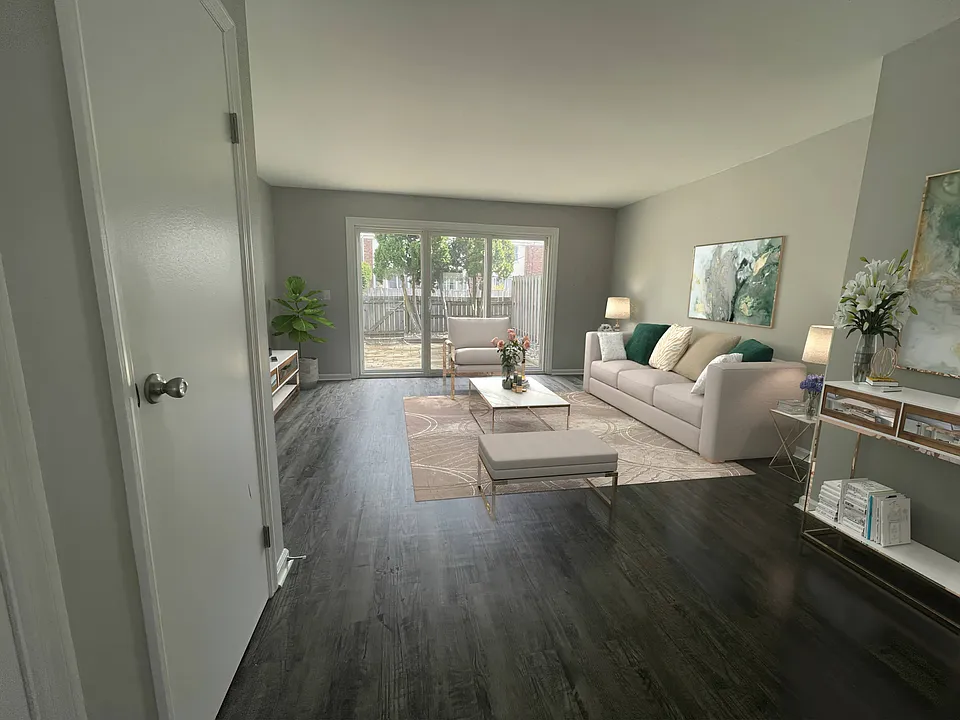 601 Hermitage Ct