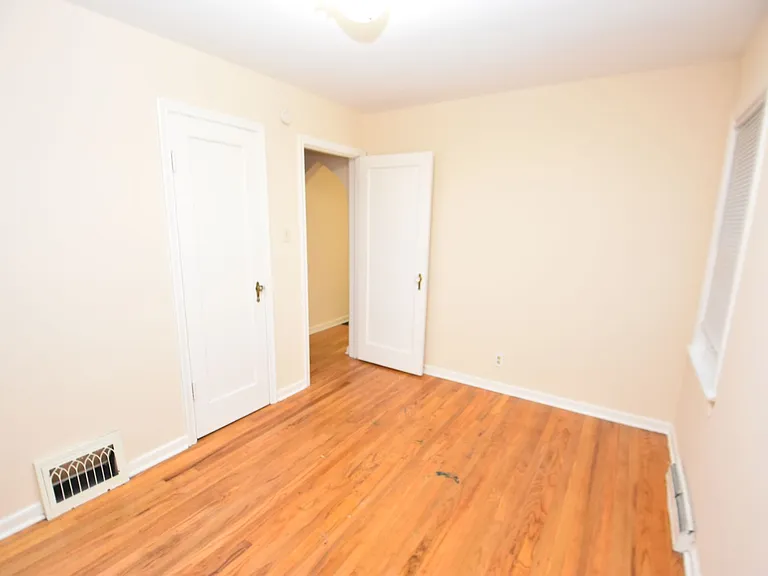 17967 Edgewood Walk — Photo 15