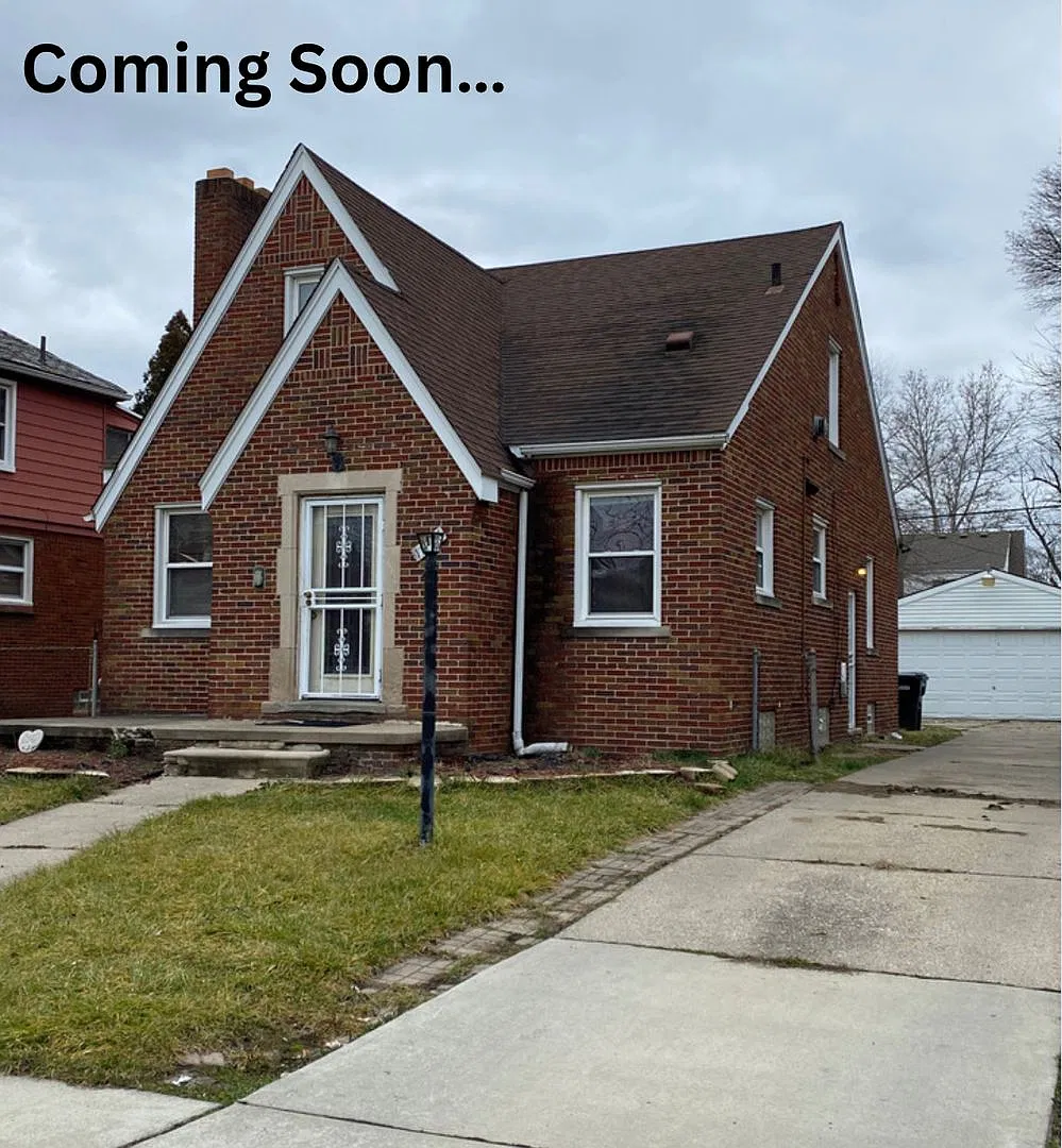 Spacious Bungalow Coming Soon! — Photo 1