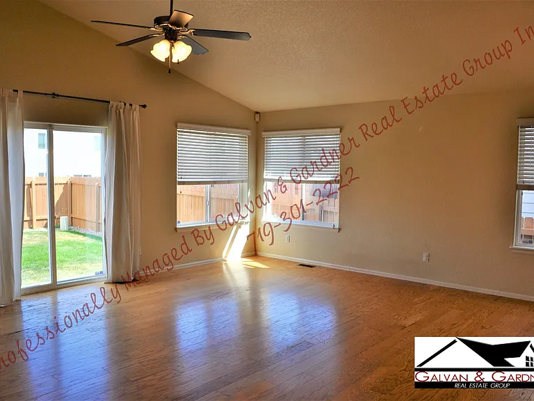 6111 Rocking Chair Ln — Photo 3