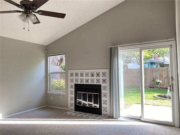 4th image of 2106 Blalock Dr
