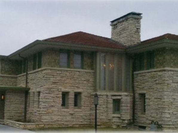 1706 E Washington St Bloomington Il 61701 Mls 10903208 Zillow