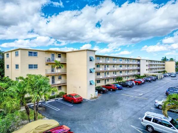 2615 NE 3rd Court #317, Boynton Beach, FL 33435