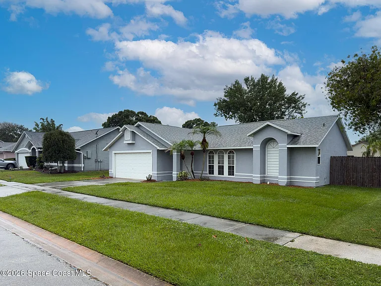 2540 Wild Wood Dr — Photo 3