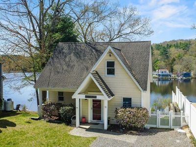 11 Shore Dr, Holland, MA, 01521