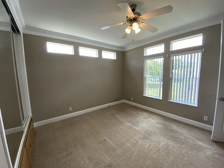 34 Freedom Dr #26 — Photo 9